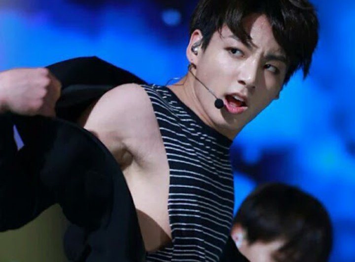 7 Times BTS Jungkook Left Army Gasping For Breath With His Revealing Outfits - 1