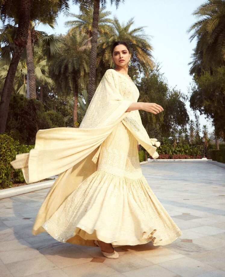 Fashion Inspiration: Check Out Deepika Padukone’s Traditional Outfits Of 2020 - 3