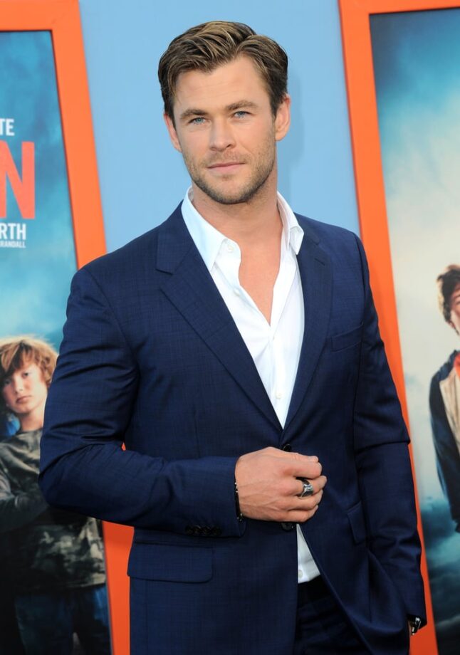 Am To Pm Looks Of Chris Hemsworth & Chris Evans For A Long-Lasting Impression On Your Girl - 0