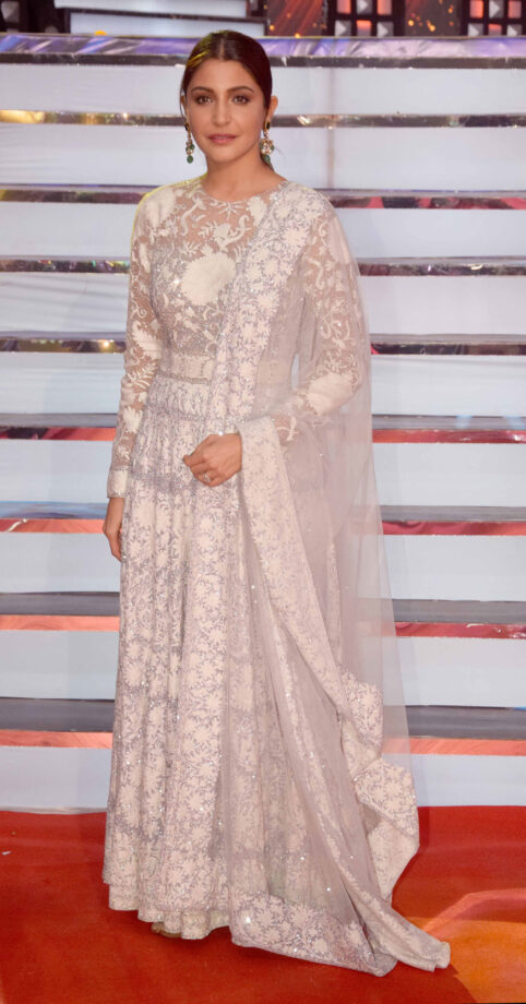 Anushka Sharma In Manish Malhotra Outfit Is A Divine Vision To Behold: Yay Or Nay? - 3