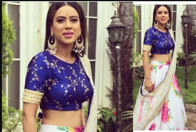 Nia Sharma Vs Karisma Kapoor: Which Fashion Goddess Deserves 10/10 On Floral Lehenga? - 0