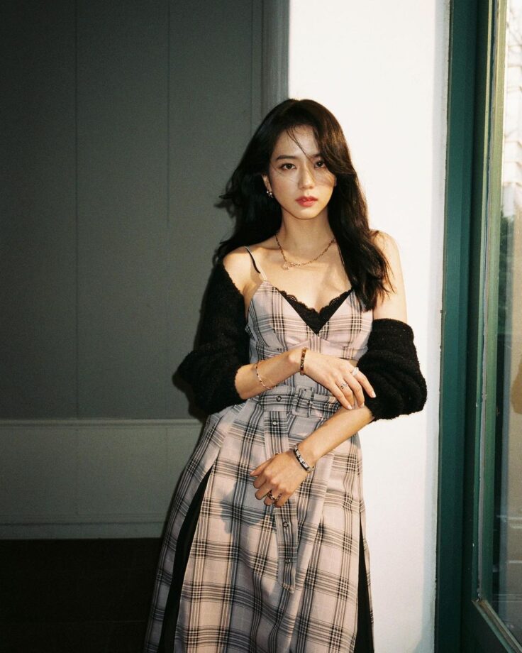 Blackpink’s Jisoo Wears The Most Gorgeous Dresses That Every Girl Dreams Of, Take Cues - 0