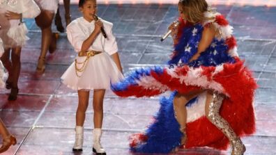 Check Out How Jennifer Lopez And Daughter Emme Are Giving Major ‘Mother-Daughter Goals’!