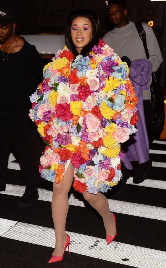 Fashion Or Disaster? When Cardi B’s Weird Outfits Left Netizens Confused - 5