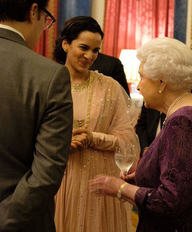 From Pooja Hegde to Kamal Haasan: These Celebs have met the Queen of Britain, see photos - 4