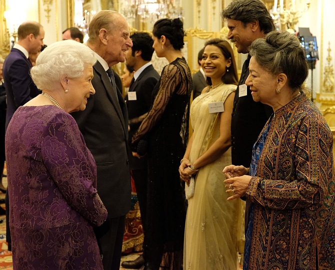 From Pooja Hegde to Kamal Haasan: These Celebs have met the Queen of Britain, see photos - 5