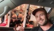 God of Thunder: Chris Hemsworth sets internet on fire in his selfie with KFC staff, pic goes viral