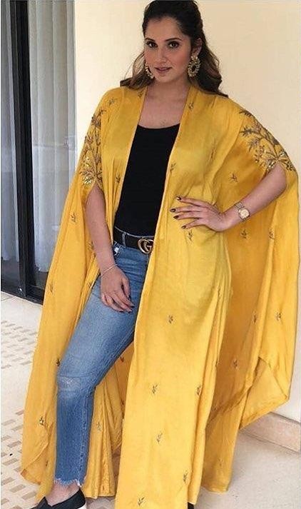 6 Vibrant Outfits Of Sania Mirza That Will Inspire You To Give Your Wardrobe A New Collection - 4