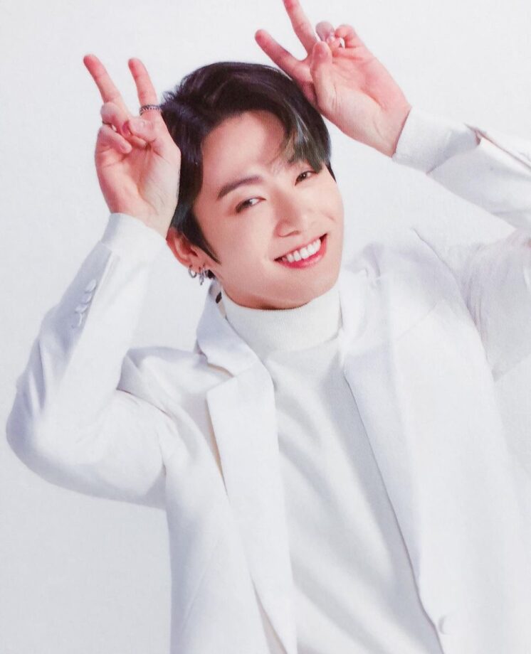 In Love With White? Let BTS Jungkook’s Style File Serve You Inspiration - 6