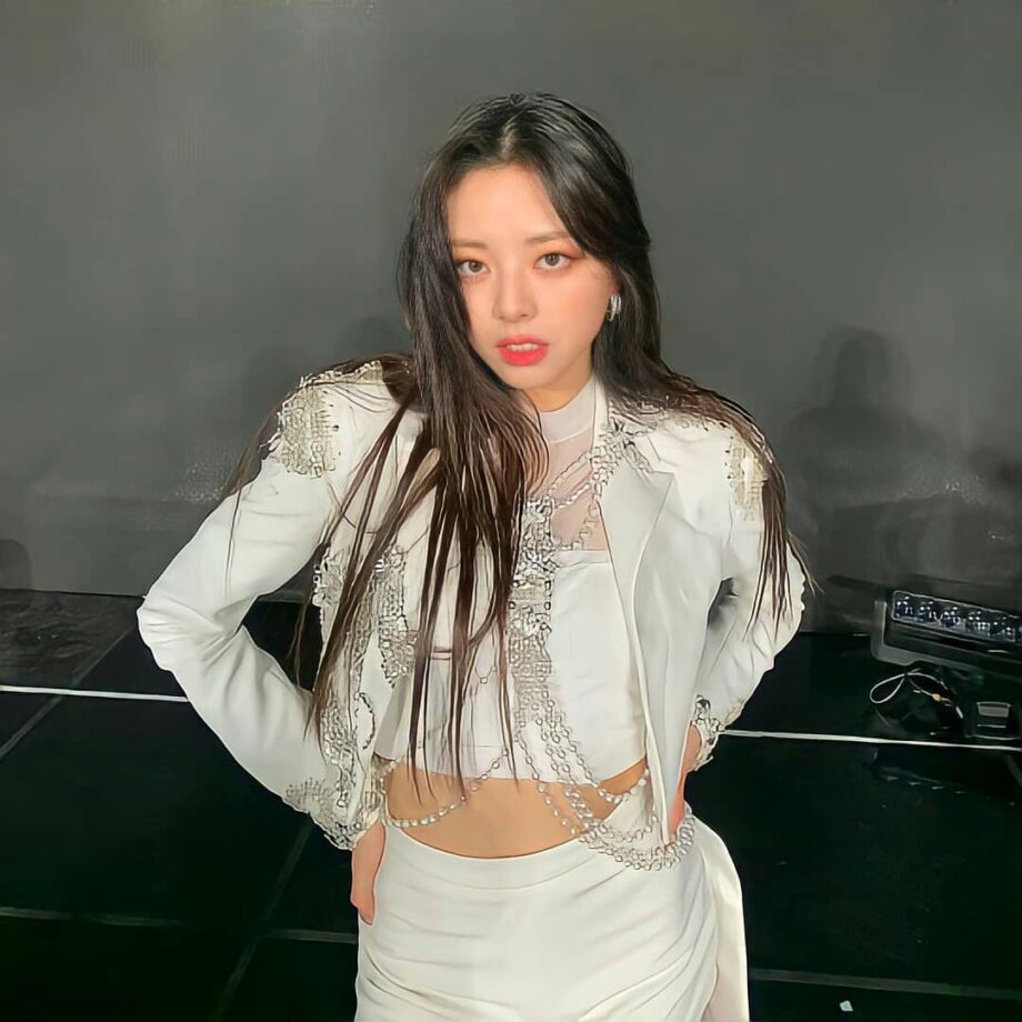 ITZY Shin Yuna’s Street Style To Party Style: Fashion Timeline Of The Gorgeous Lady - 1