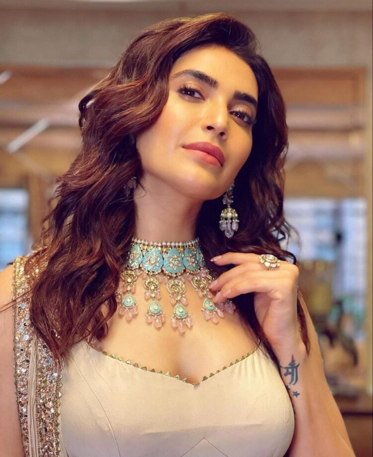 Karishma Tanna Approved Chunky Jewellery To Look Regal Any Day - 0