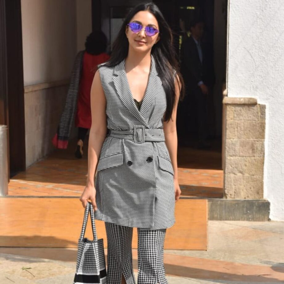 Kiara Advani has the best monochrome outfits, we swear by these looks - 3