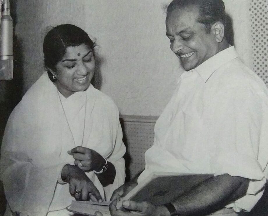 Lata Mangeshkar’s Instagram Is The Best Spot To Check Out Unseen Old Pictures Of The Remarkable Personalities - 4