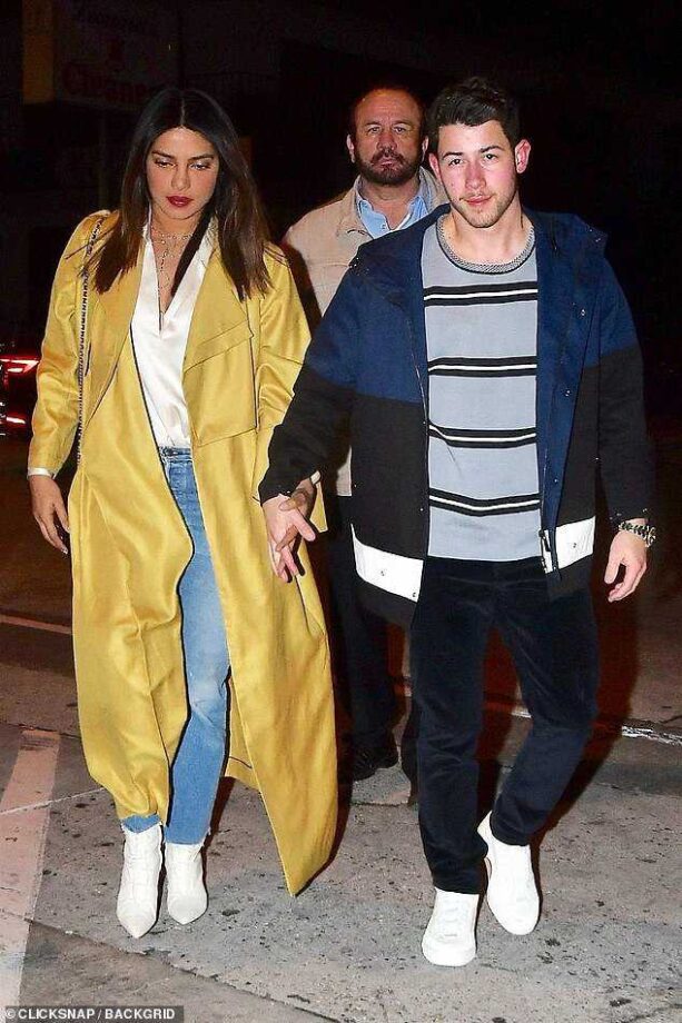 Nick Jonas & Priyanka Chopra Go Hand In Hand: We Swear By This Picture - 3