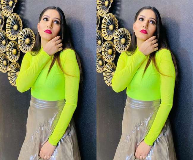 Out Of The Box Fashion: 5 Outfits Of Sapna Choudhary That Ain’t Ordinary - 4