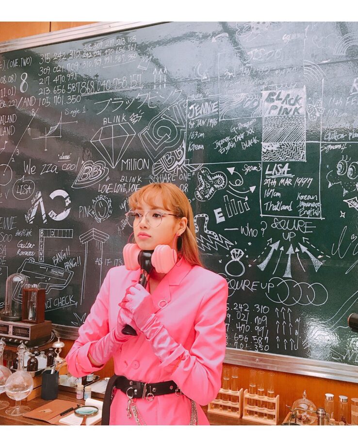 Pretty in Pink: Blackpink Lisa and her love affair with pink - 0