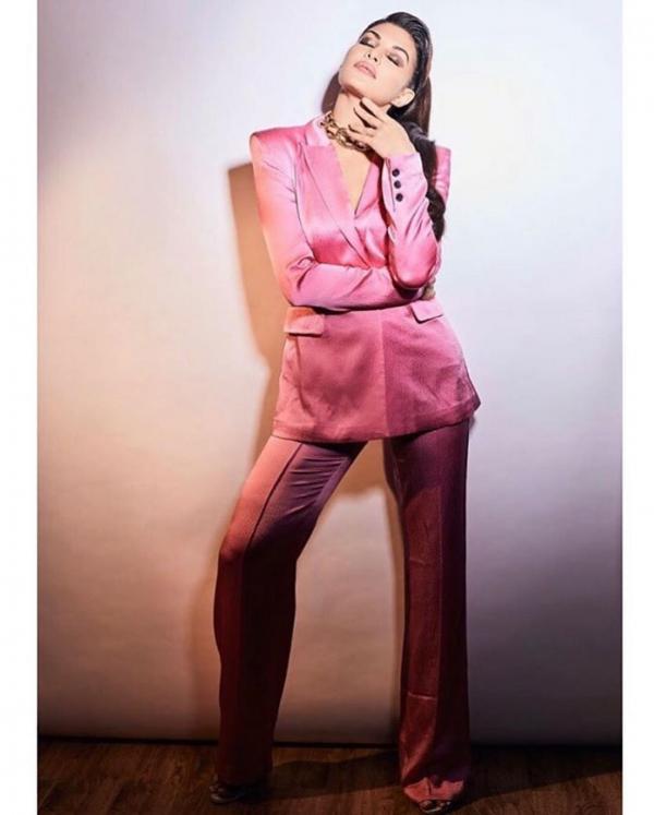 Priyanka Chopra Vs Jacqueline Fernandez: Which Diva Looks Bossy In Pink Satin Pantsuit? - 2