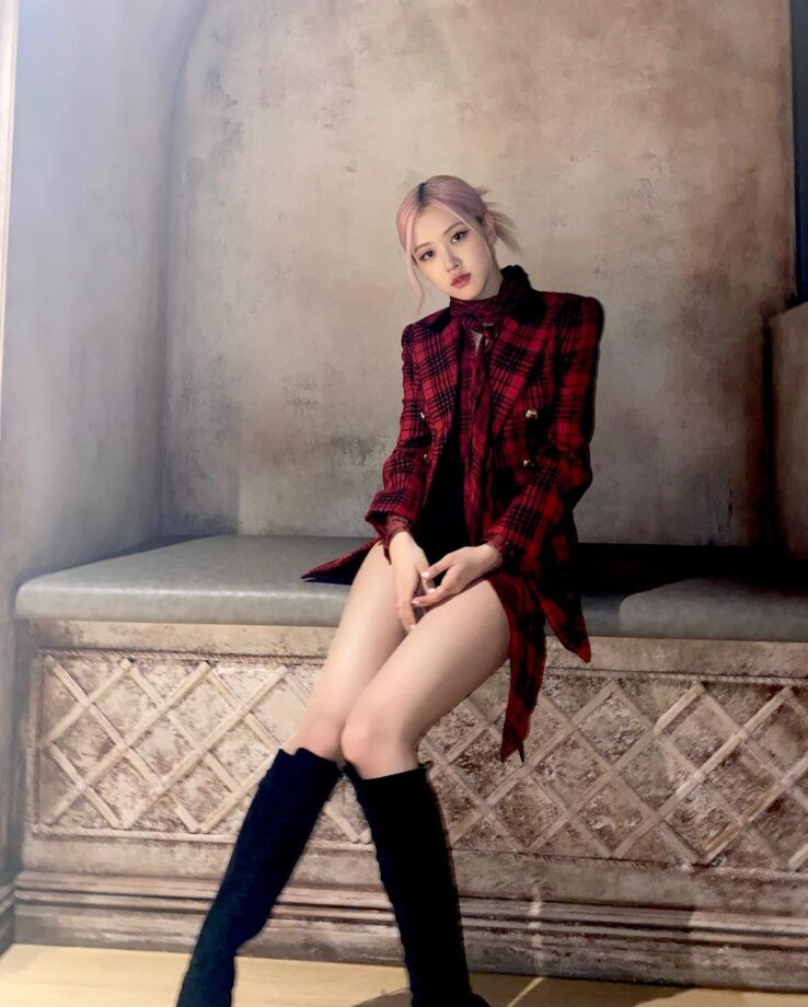 Slay In Stripes: We Think Blackpink Girls Love Stripe Prints: These Pictures Are A Proof - 13