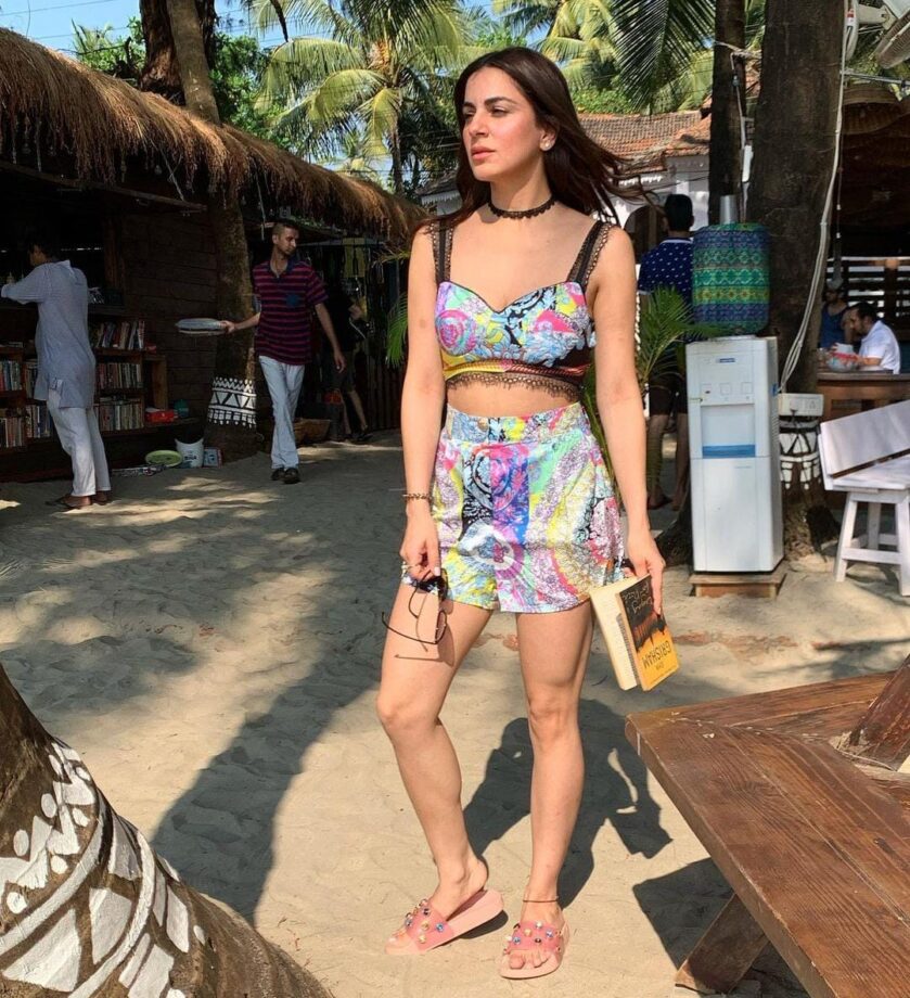 Solid Or Printed: Which Avatar Of Shraddha Arya Is Raising Mercury Levels? - 4