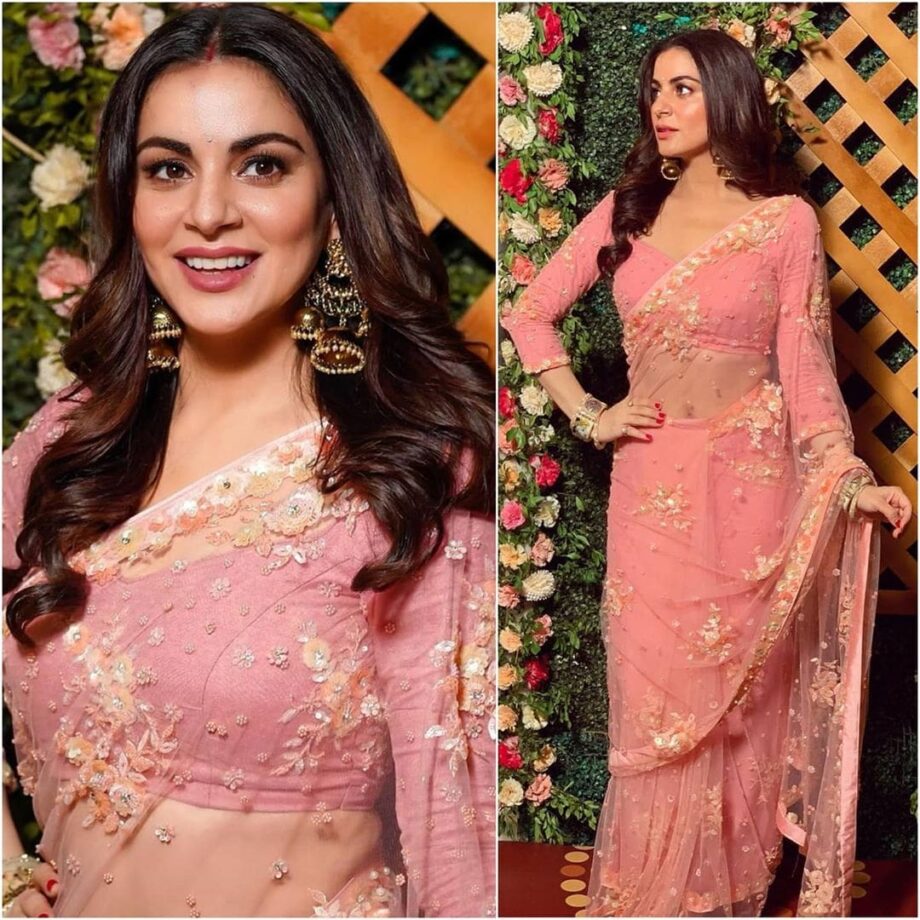 Sriti Jha Vs Shraddha Arya: Which Damsel Rocks The Baby Pink Saree? - 1