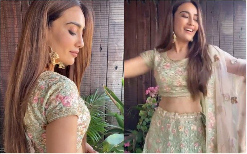 Surbhi Jyoti & Erica Fernandes’ Versatile Dupatta Look To Ace Any Occasion With Ease - 2