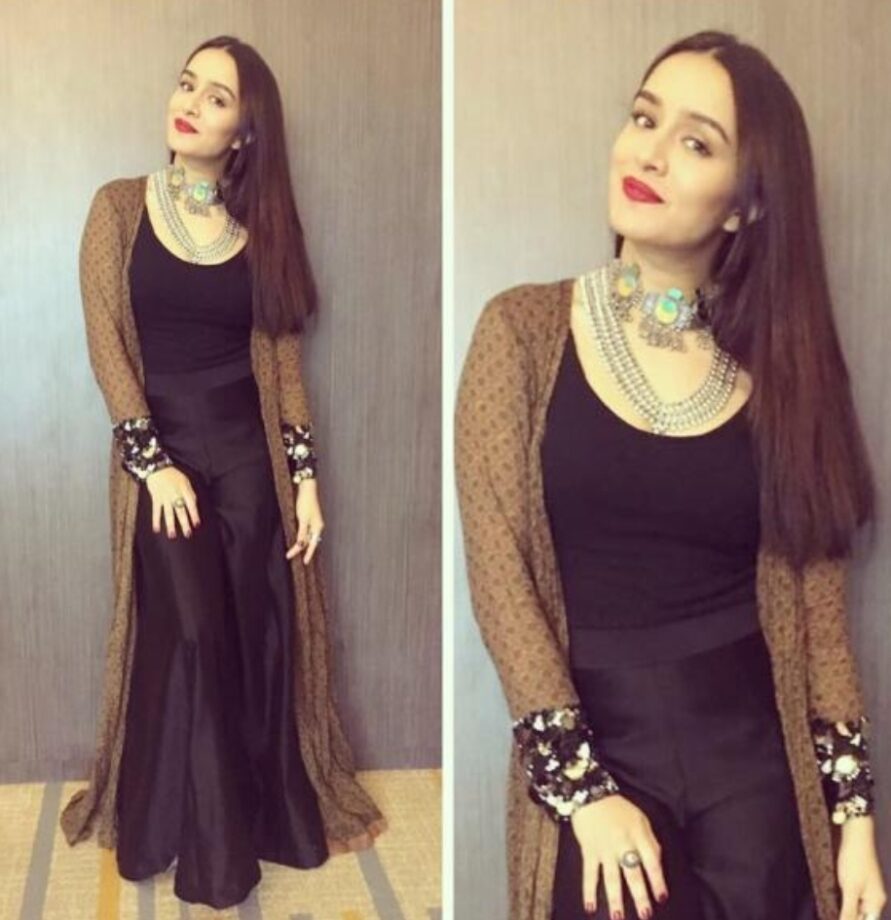 Tamannaah Vs Shraddha Kapoor: Who Wore The Long Cardigan With Chunk Jewellery Better? - 1