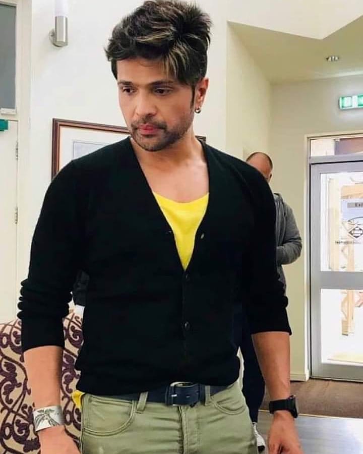 Times When Himesh Reshammiya Made Simple Appearance Yet Stole Millions Of Hearts - 1