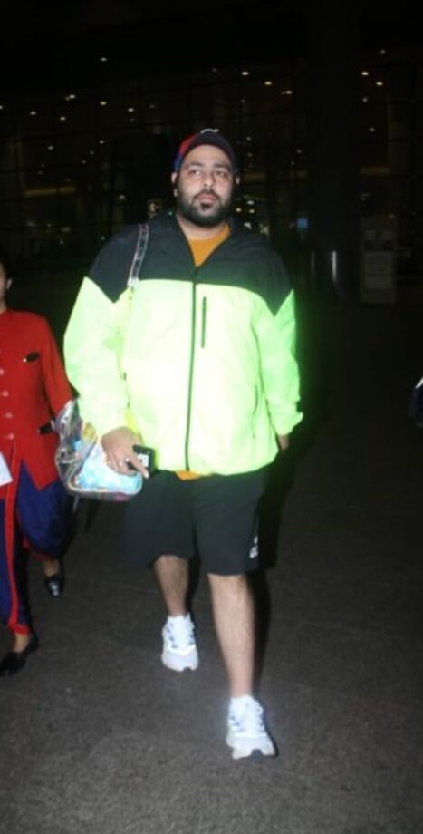 Visit The Airport With Swag Like Badshah: Best Airport Outfits - 1