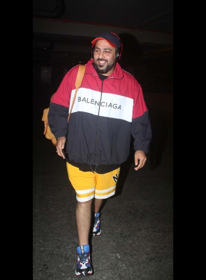 Visit The Airport With Swag Like Badshah: Best Airport Outfits - 0