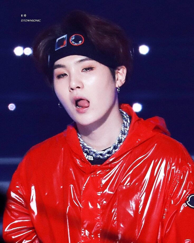 Wear Jewellery And Make Hot Statements Like BTS Suga - 6