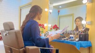 What Does Urvashi Rautela Do At 4.30AM daily?