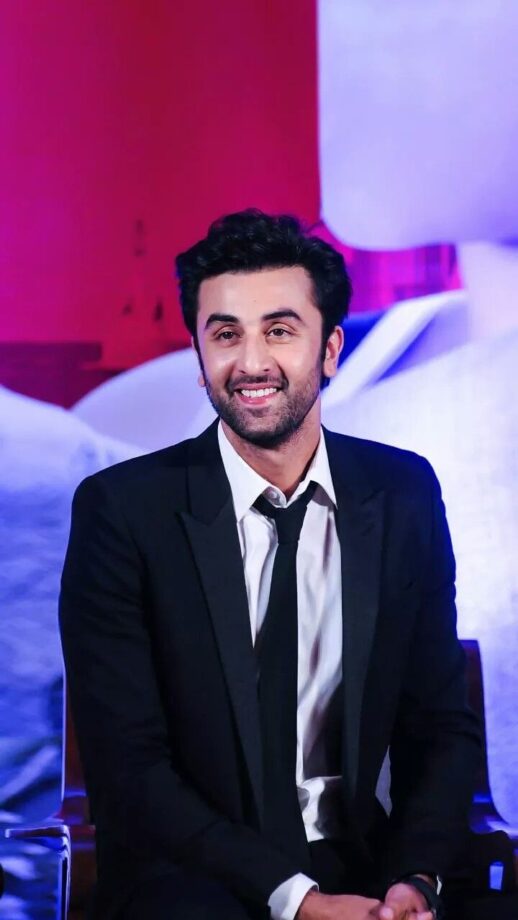 Are You Falling For Ranbir Kapoor’s Cute And Endearing Smile? Yay/Nay? - 1