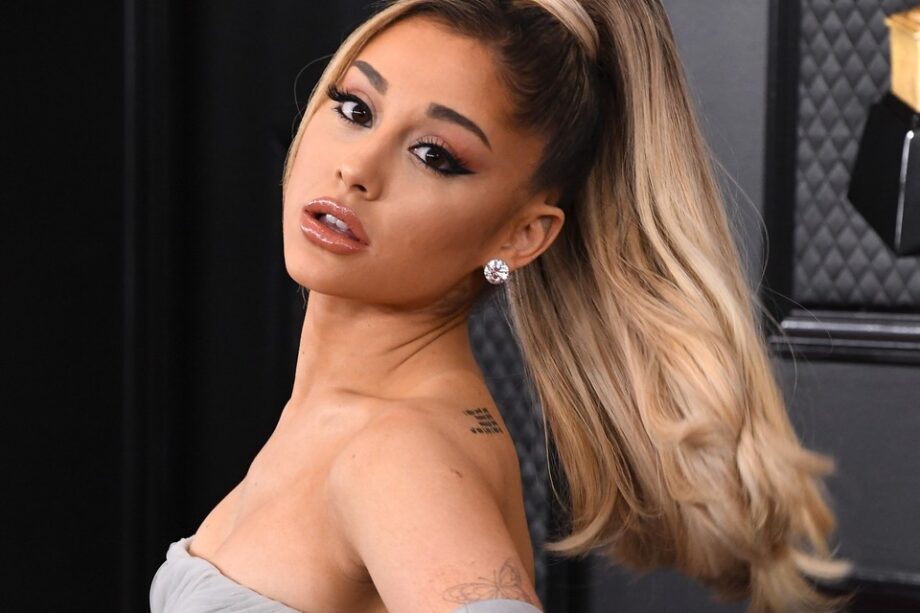 Is Ariana Grande Launching Her Own Cosmetics Line? Here’s All That We Know - 2