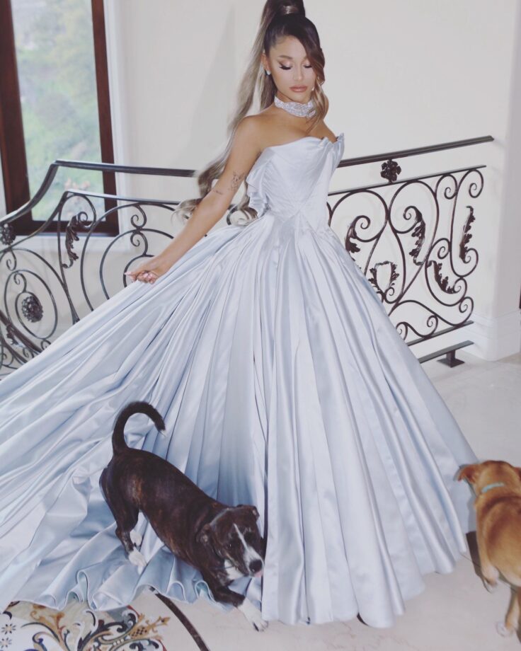 Ariana Grande Living Out The Fairytale Vibe In A White Gown: Looks Beautiful & Elegant - 3