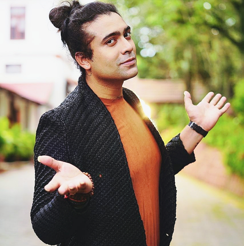 Boys Out There! For Fancy Long Hairstyles Take Cues From The ‘Rising Star Jubin Nautiyal’ - 5