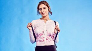 Check out the Ethnic Look of Dhvani Bhanushali, fans can take some tips!