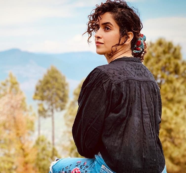 From Sanya Malhotra And Taapsee Pannu: Bollywood Divas Who Flaunt Their Curls! - 1