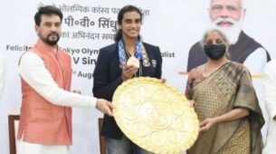 Good News: PV Sindhu felicitated at New Delhi for Tokyo Olympics achievement, fans happy