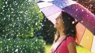 Hair Care Tips To Save Your Day This Monsoon Season!