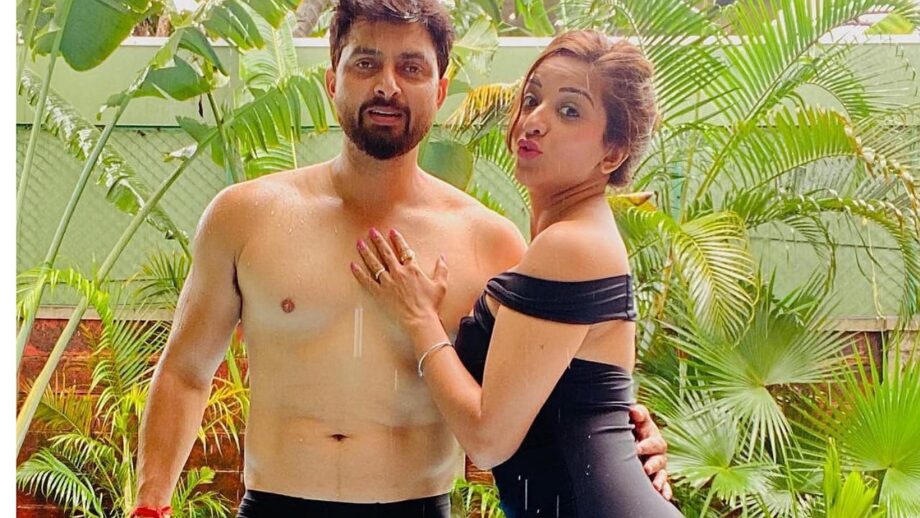 These Pictures Of Monalisa And Her Husband Vikrant Prove That They Are Made For Each Other - 5