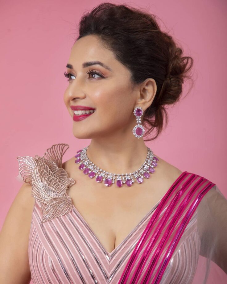 Hunt For Madhuri Dixit’s Jewellery To Uplift Any Boring Looks - 0