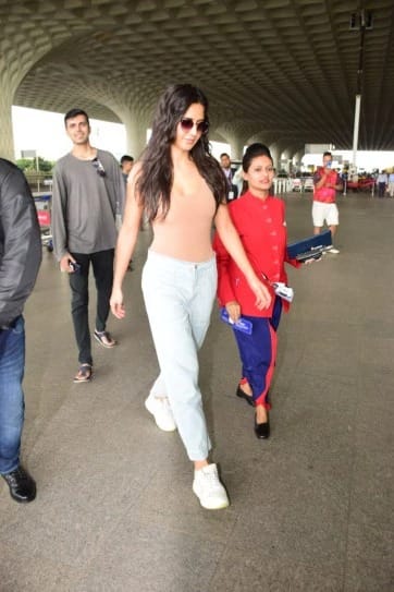 Katrina Kaif VS Deepika Padukone: Which Actress Aced The Baggy Pants Look? Fan Battle - 2