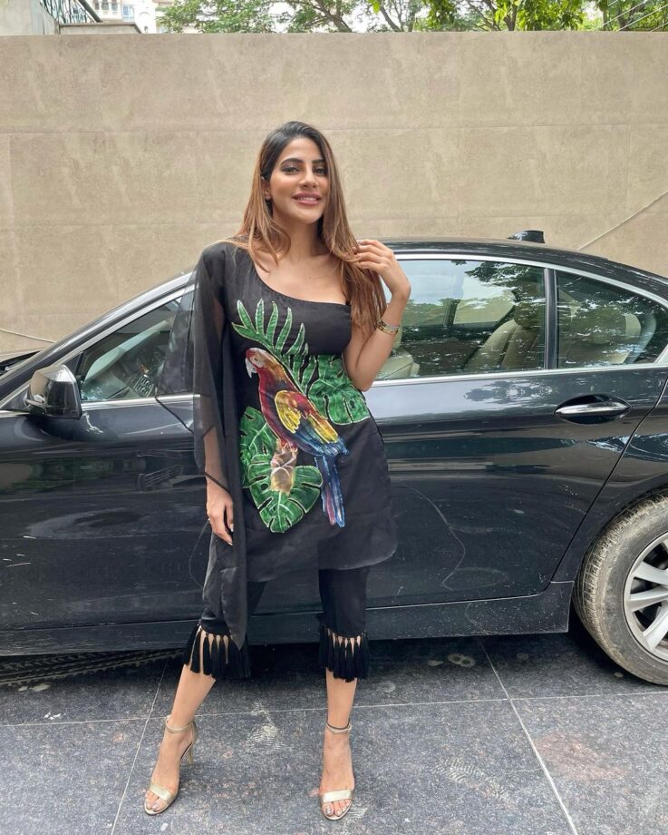 Rock The Airport Looks Like Divyanka Tripathi To Make Fashion Goals - 0