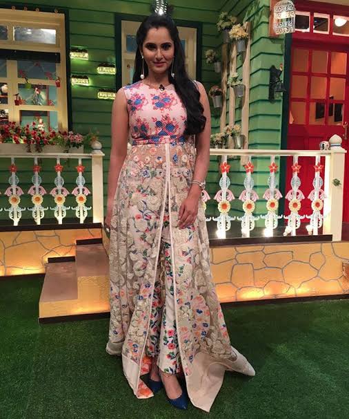 6 Vibrant Outfits Of Sania Mirza That Will Inspire You To Give Your Wardrobe A New Collection - 2