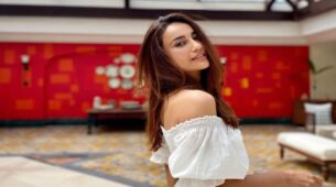 Naagin Star Surbhi Jyoti Looks Sensational In Off-Shoulder Crop Tops, Steal Them For Your Parties