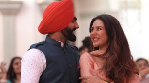 Pab Chakya Gaya: Sonam Bajwa rings in the ‘desi flavour’ right in new song, fans love it