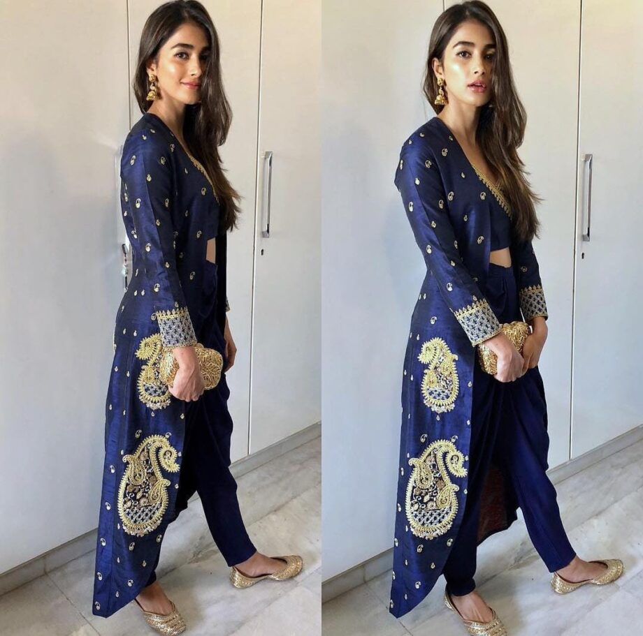 Pooja Hegde Giving Us Major Fashion Goals In Her Traditional Attire! - 6