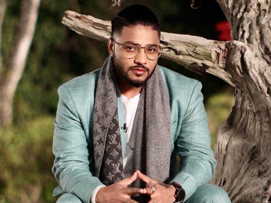 Rapper Raftaar is a Born Fashionista: We swear by these Hot Looks 866509