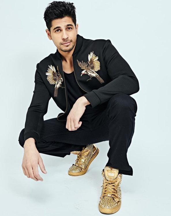 Sidharth Malhotra Adding Oomph To The Fashion Factor In Dazzling Shoes - 1