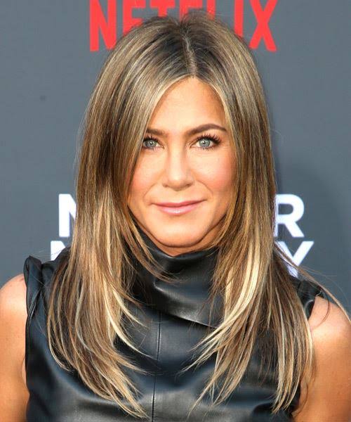 Tie Up Vs Tie Down: Which Hairstyle Of Jennifer Aniston Suits Better? - 2